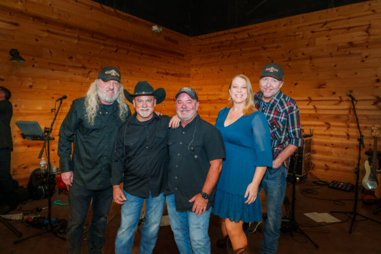 645923306_122212702292520846_6395457756783615167_n